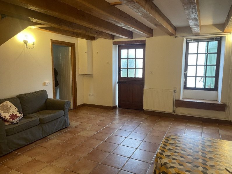 Maison à louer, 105m², Payzac