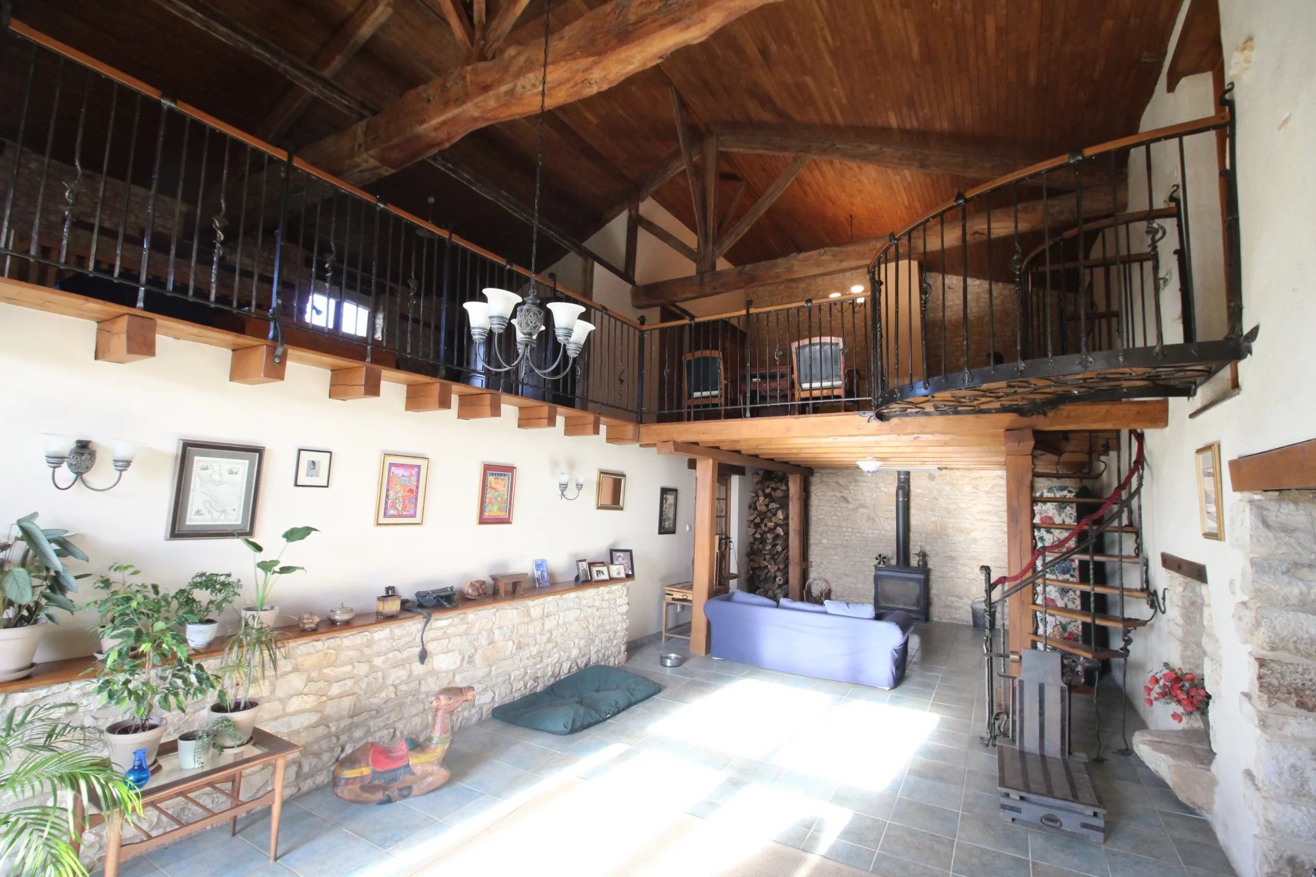 Maison à vendre, 375m², Cellefrouin