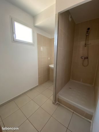 Appartement à louer, 60m², Montbartier