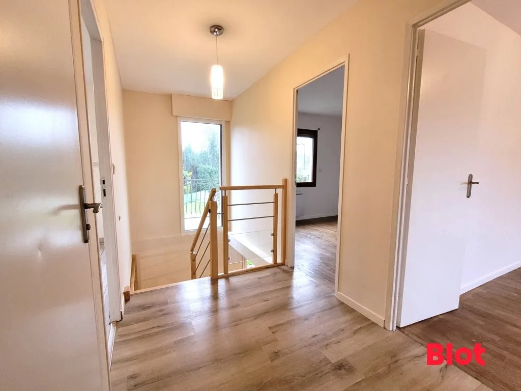 Maison à louer, 110m², Melesse