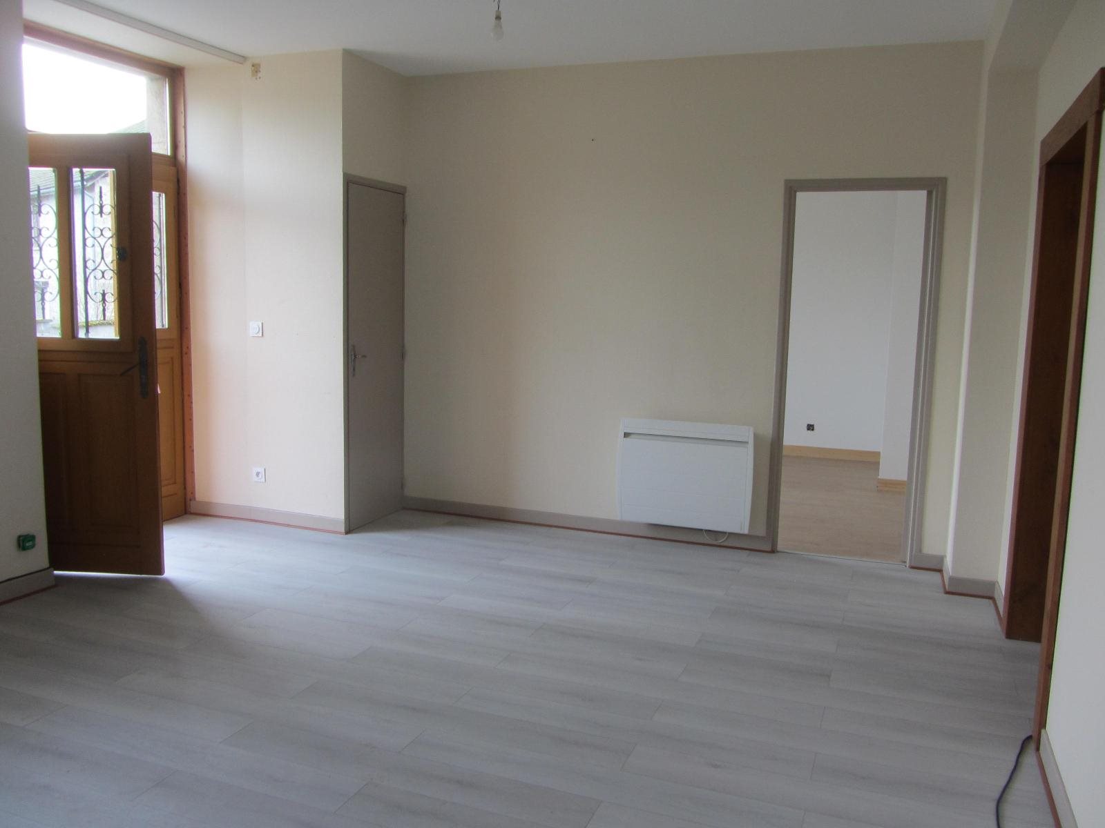 Appartement à louer, 78m², Ussel