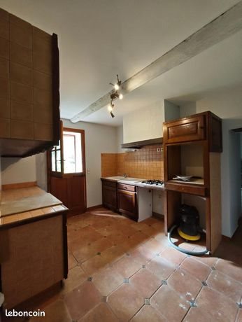 Maison à louer, 75m², Saint-Amans-Soult