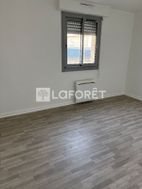 Appartement à louer, 47m², Riom-ès-Montagnes