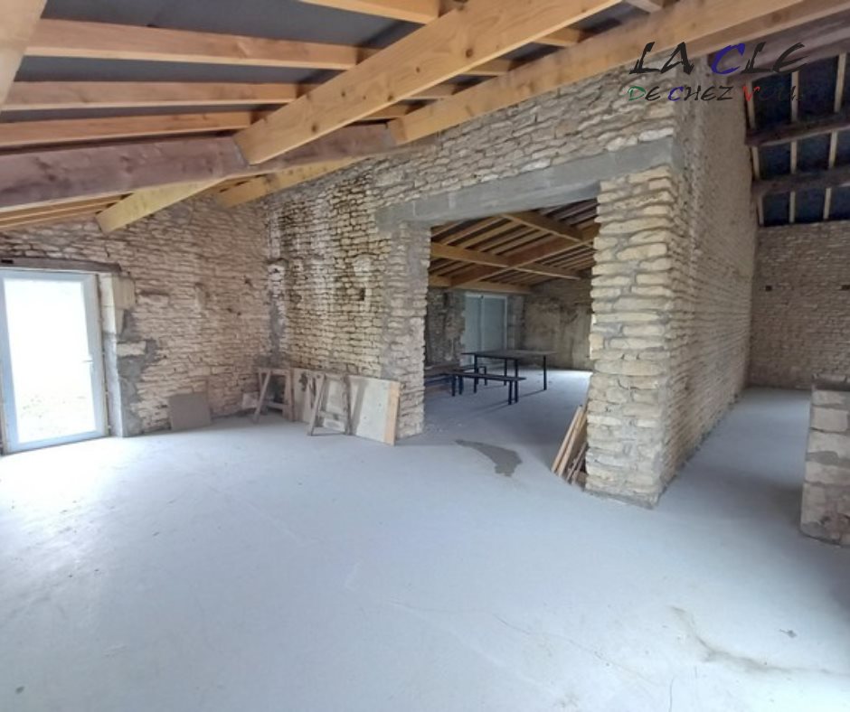 Maison à vendre, 119m², Saint-Pierre-le-Vieux