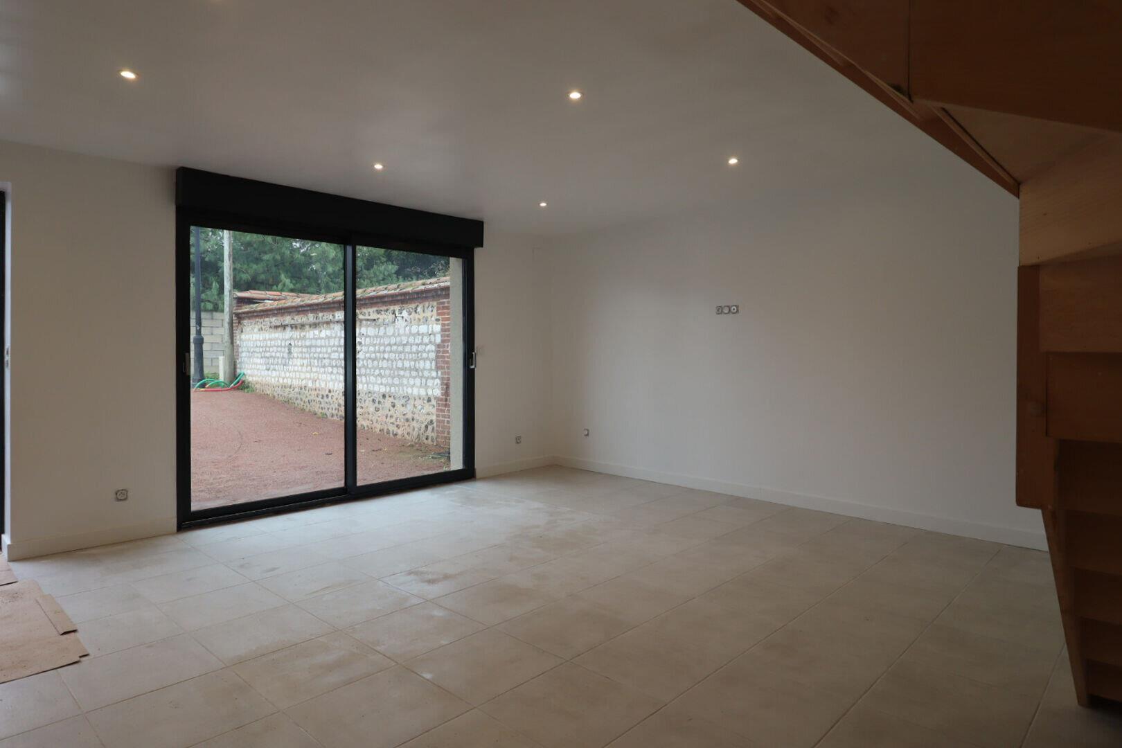 Maison à louer, 56m², Andé