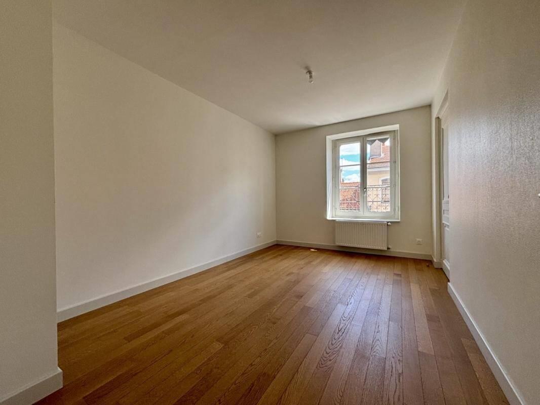 Appartement à louer, 119m², Lyon 2ème