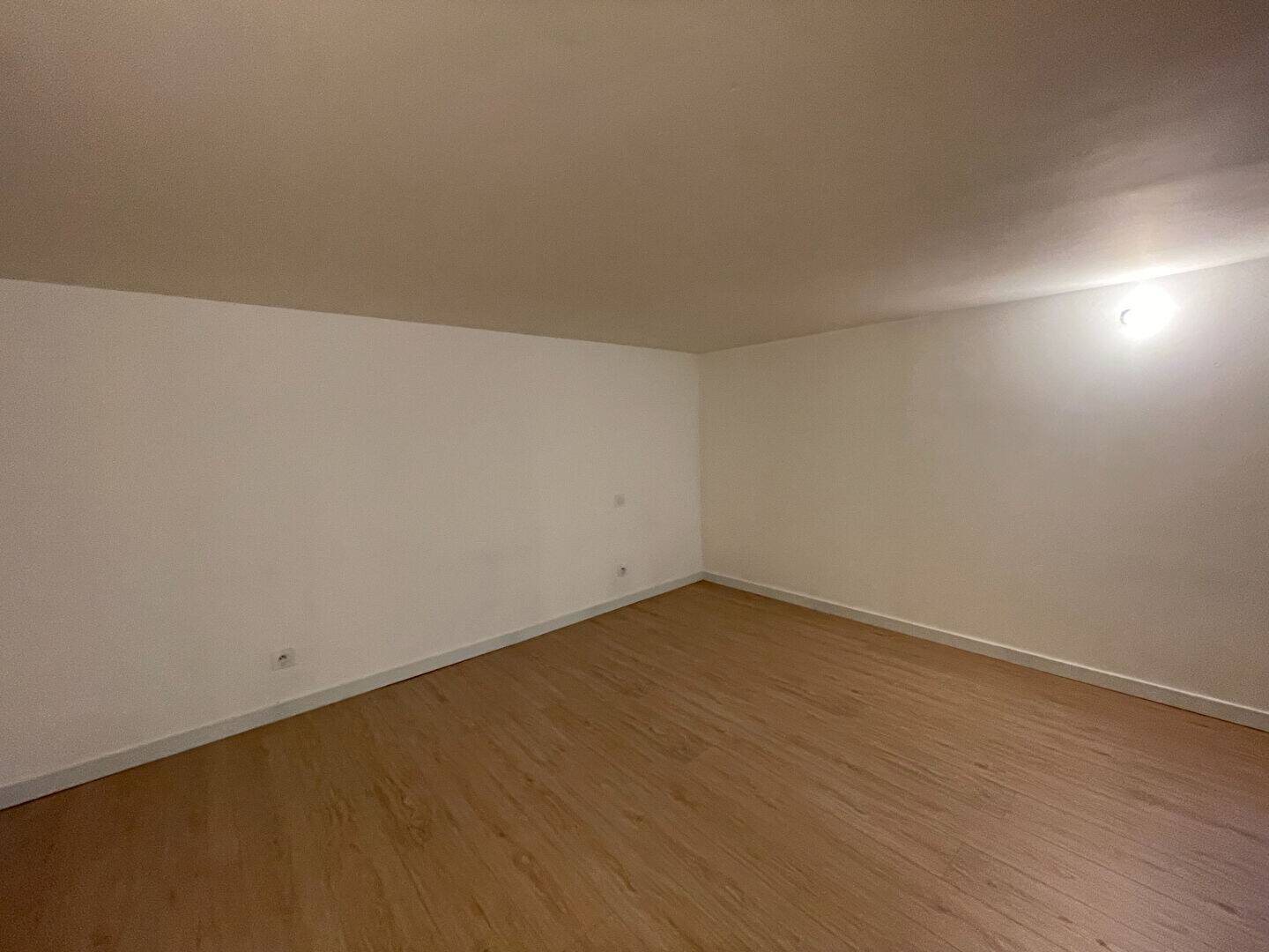 Appartement à louer, 48m², Bordeaux