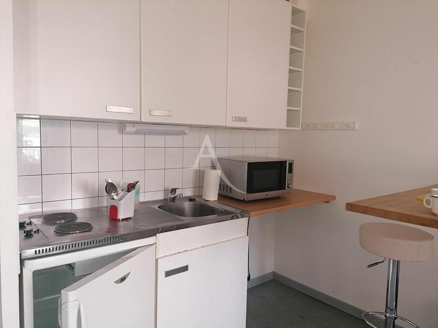 Appartement à louer, 26m², Nantes