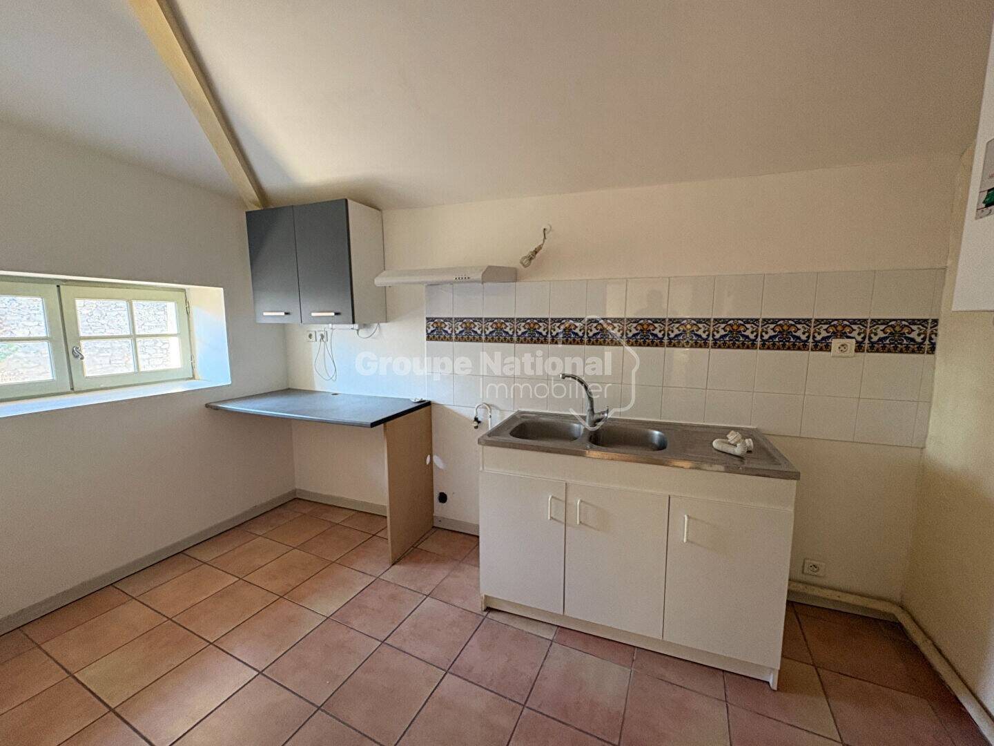 Appartement à vendre, 55m², Aramon