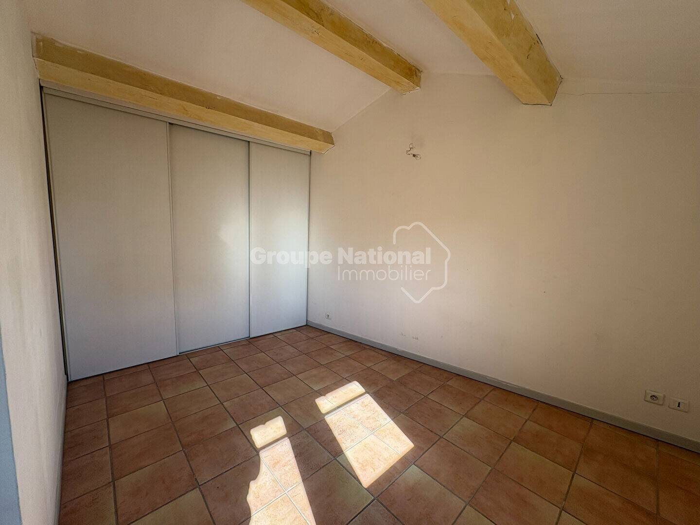Appartement à vendre, 55m², Aramon