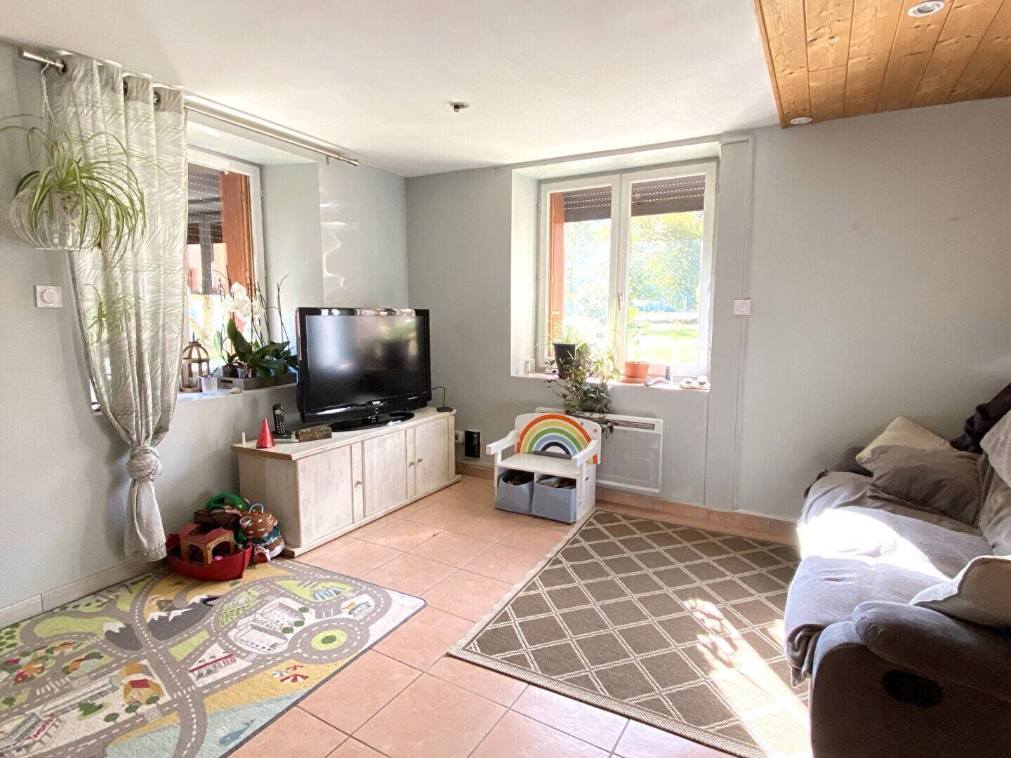 Maison à vendre, 104m², Chézery-Forens