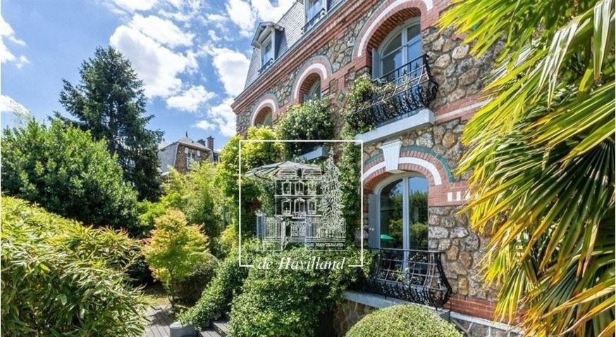 Maison à louer, 216m², Saint-Cloud