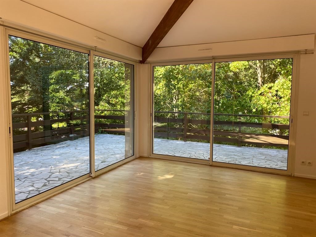 Maison à louer, 325m², Louveciennes