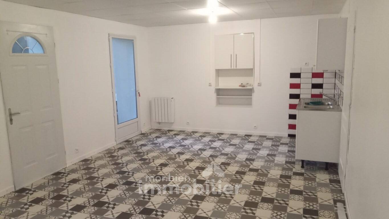 Appartement à louer, 42m², Fosses