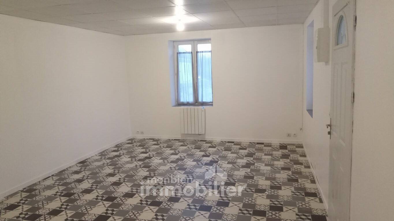 Appartement à louer, 42m², Fosses
