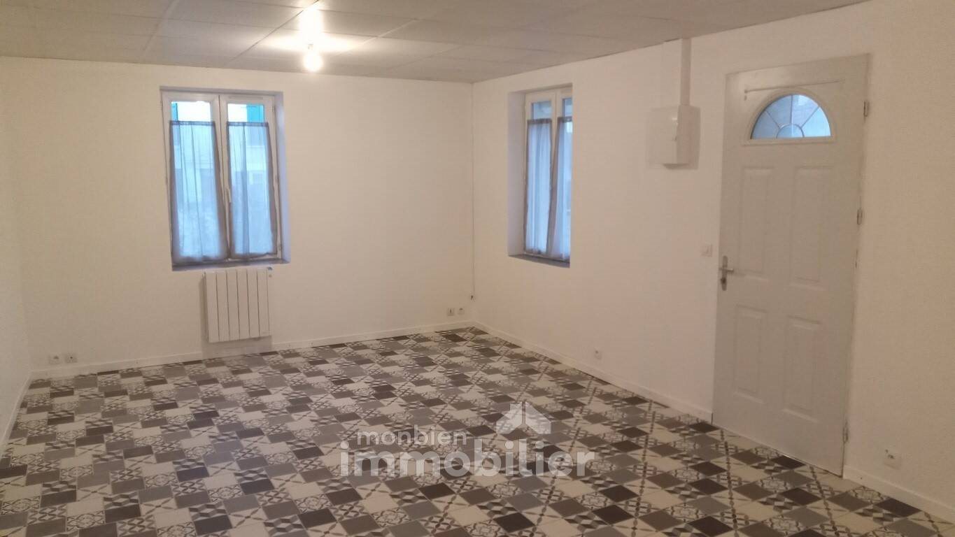 Appartement à louer, 42m², Fosses