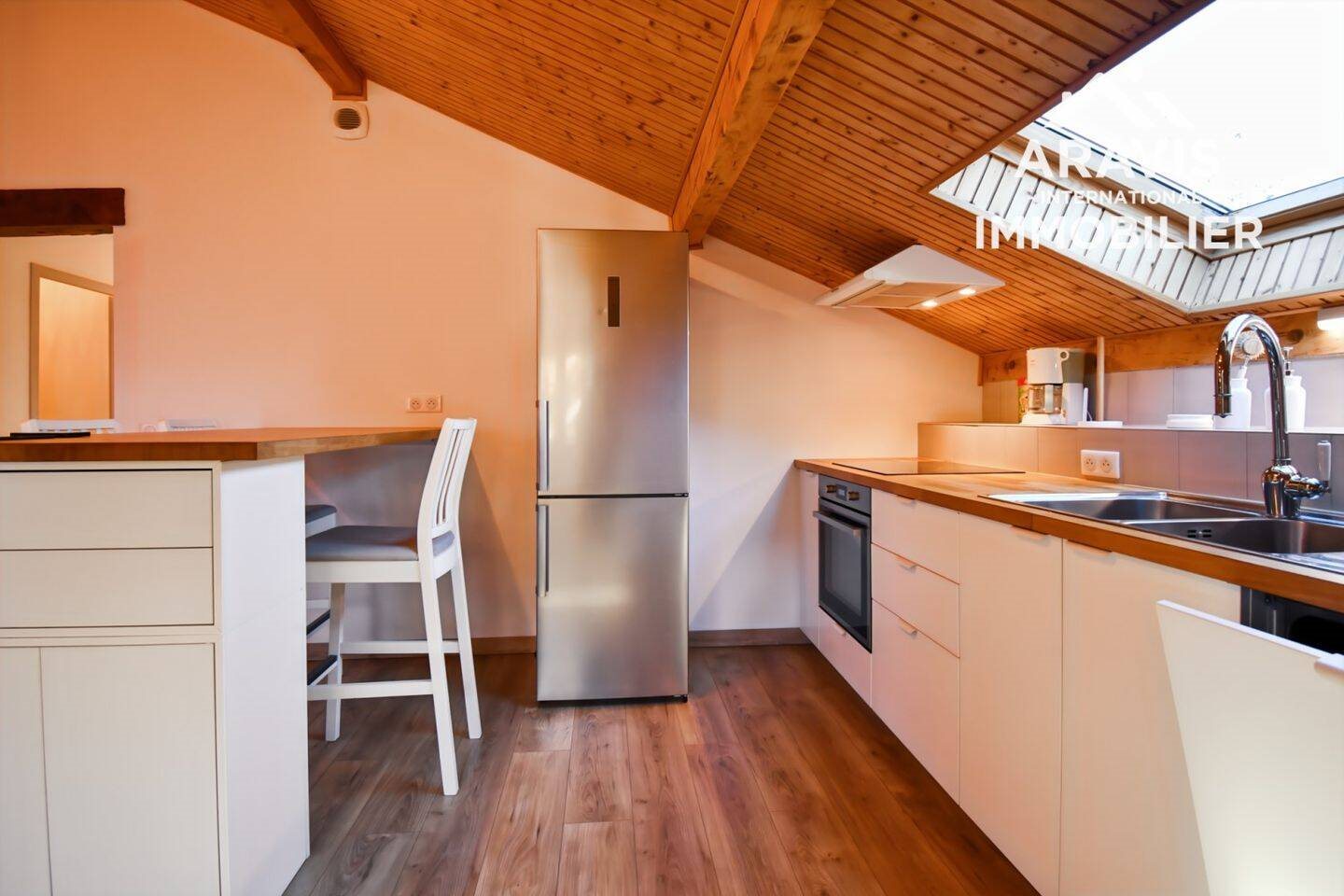 Appartement à louer, 131m², Alex