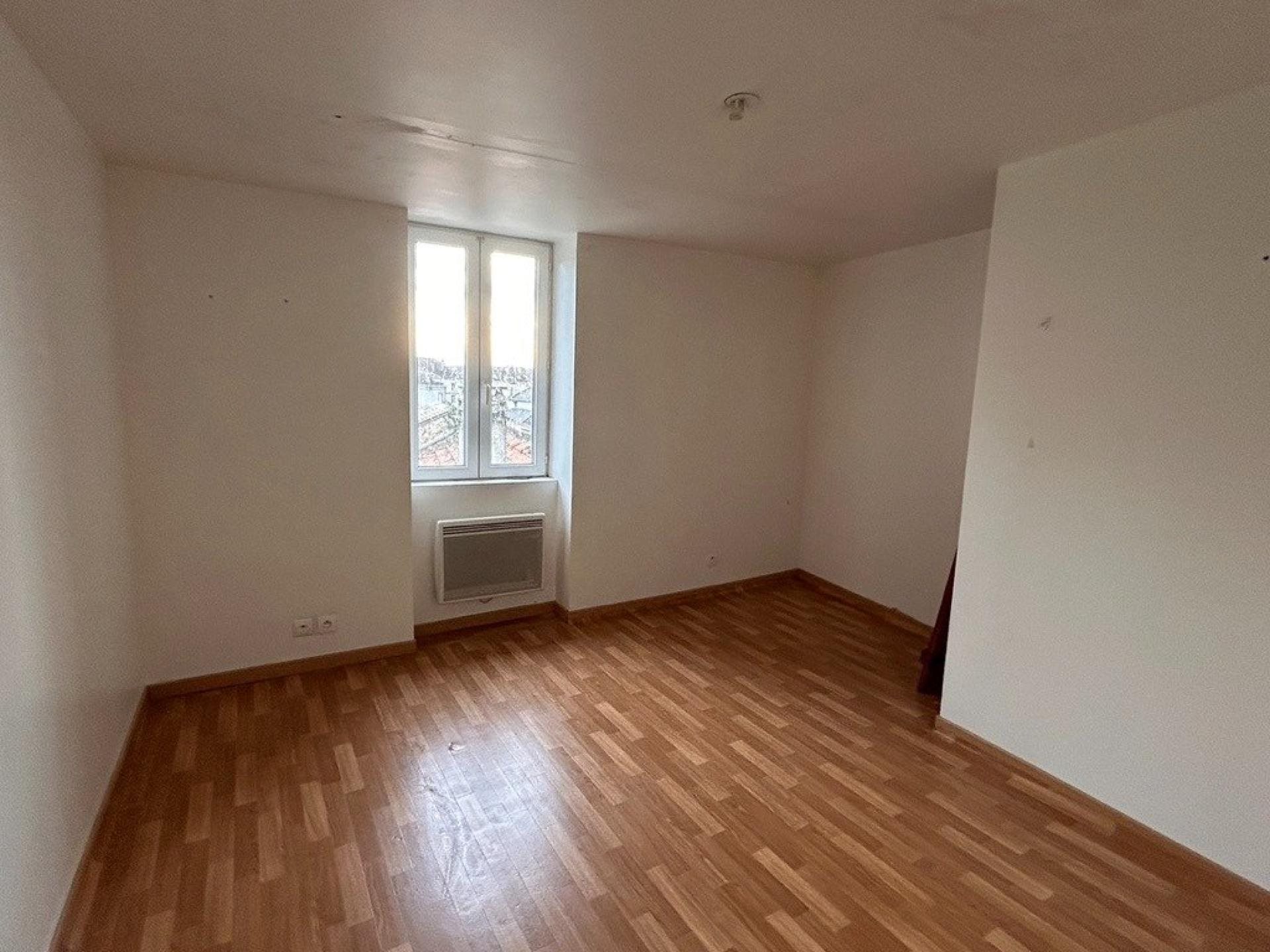 Appartement à vendre, 282m², Bourganeuf