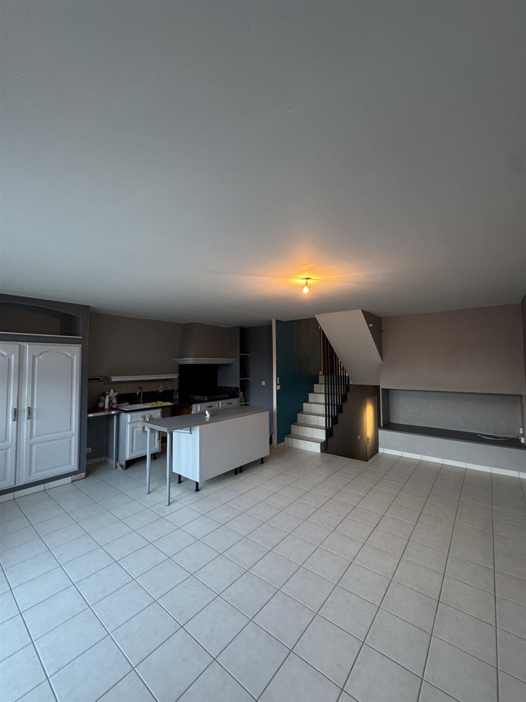 Maison à louer, 91m², Paron