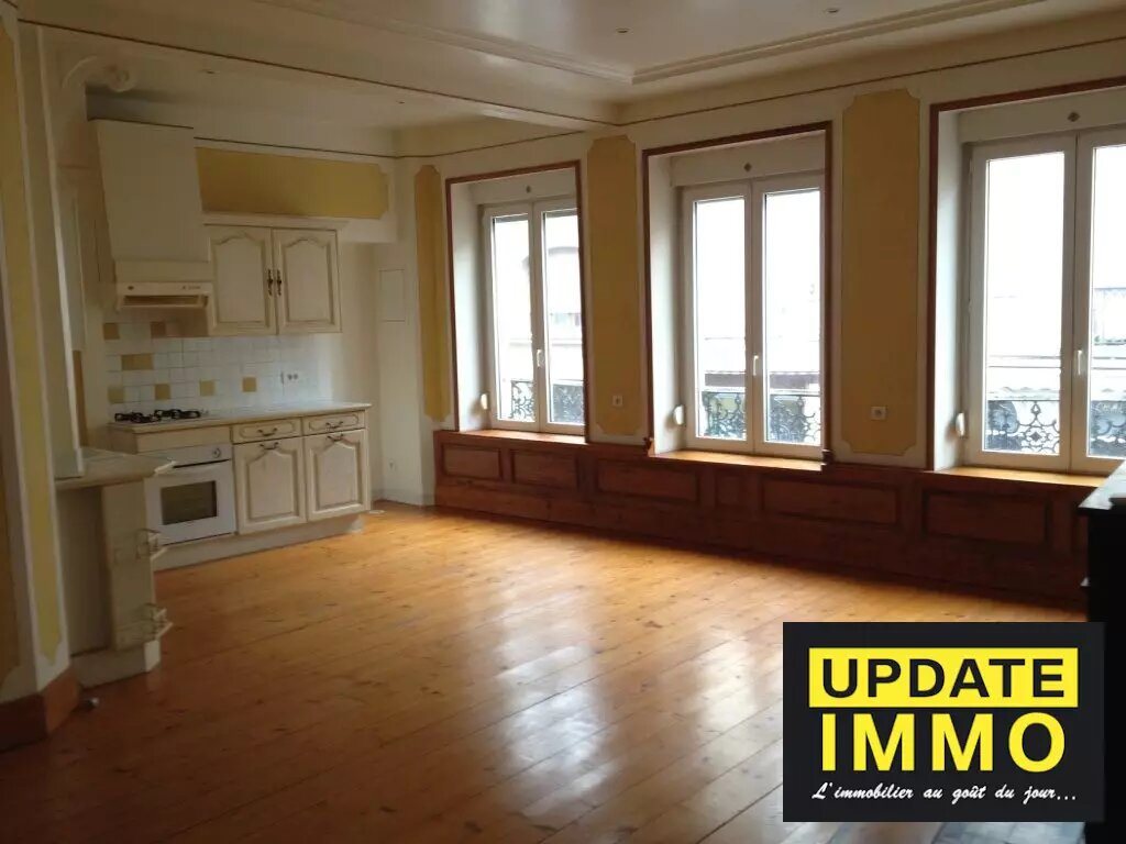 Appartement à louer, 75m², Mirecourt