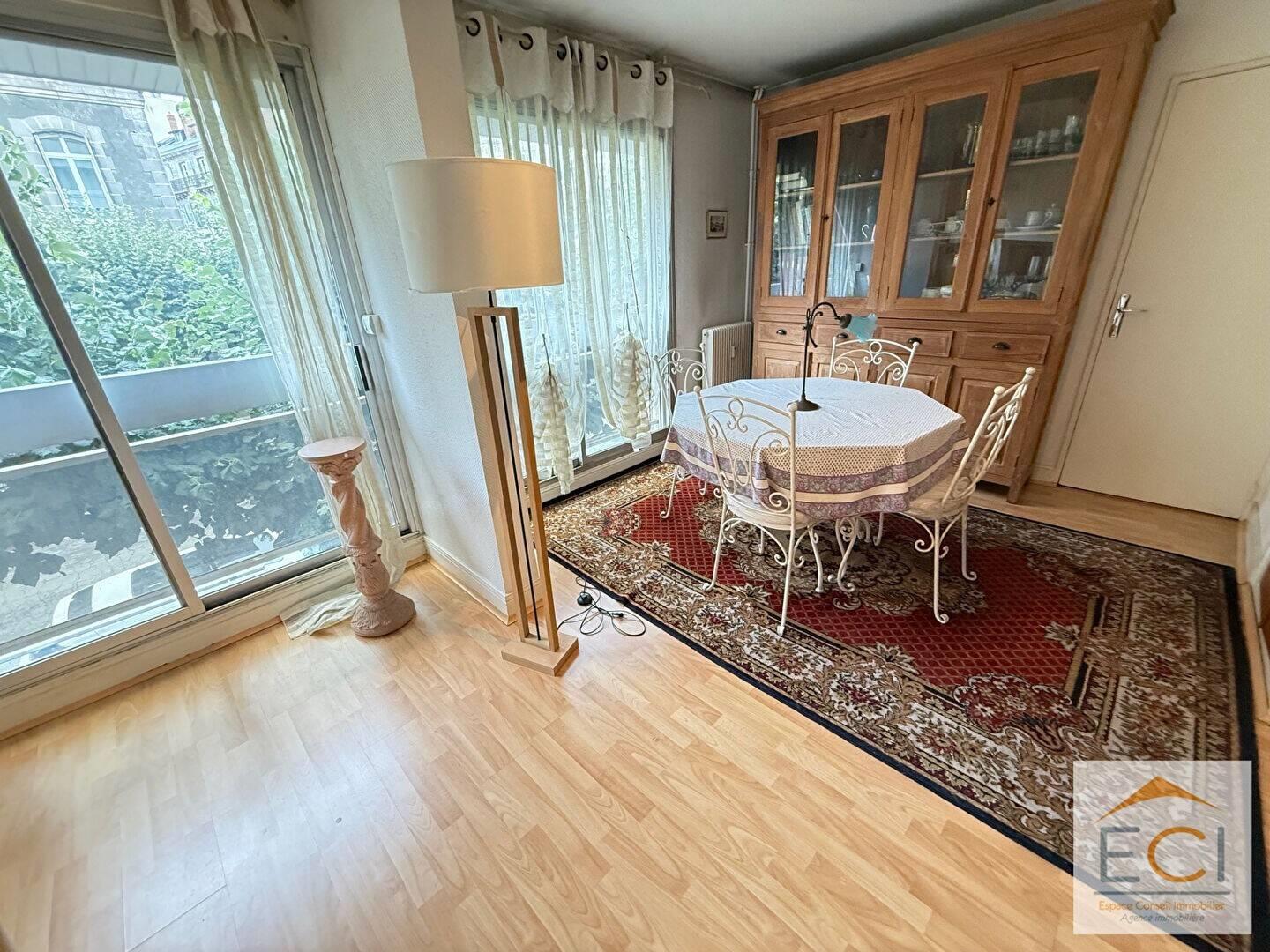 Appartement à vendre, 73m², Limoges