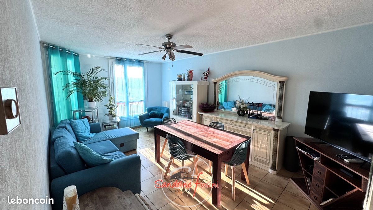 Appartement à vendre, 62m², Carros