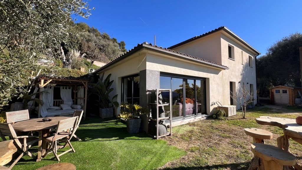 Maison à vendre, 129m², Carros