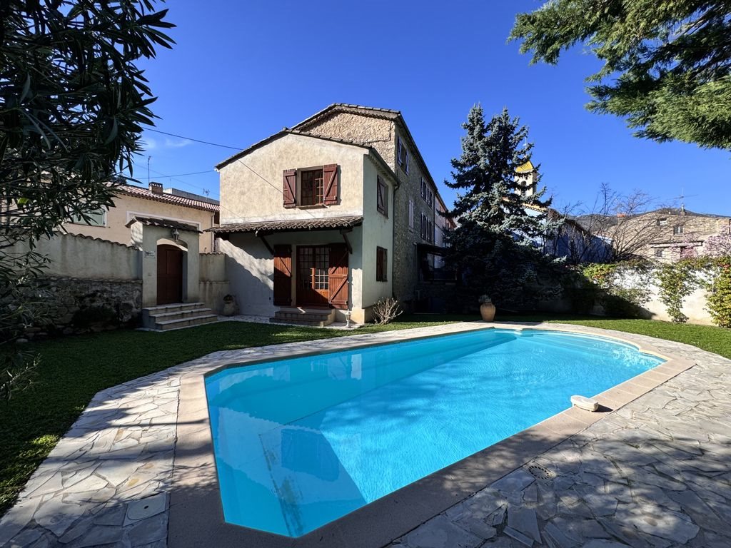 Maison à vendre, 185m², Saint-Martin-du-Var