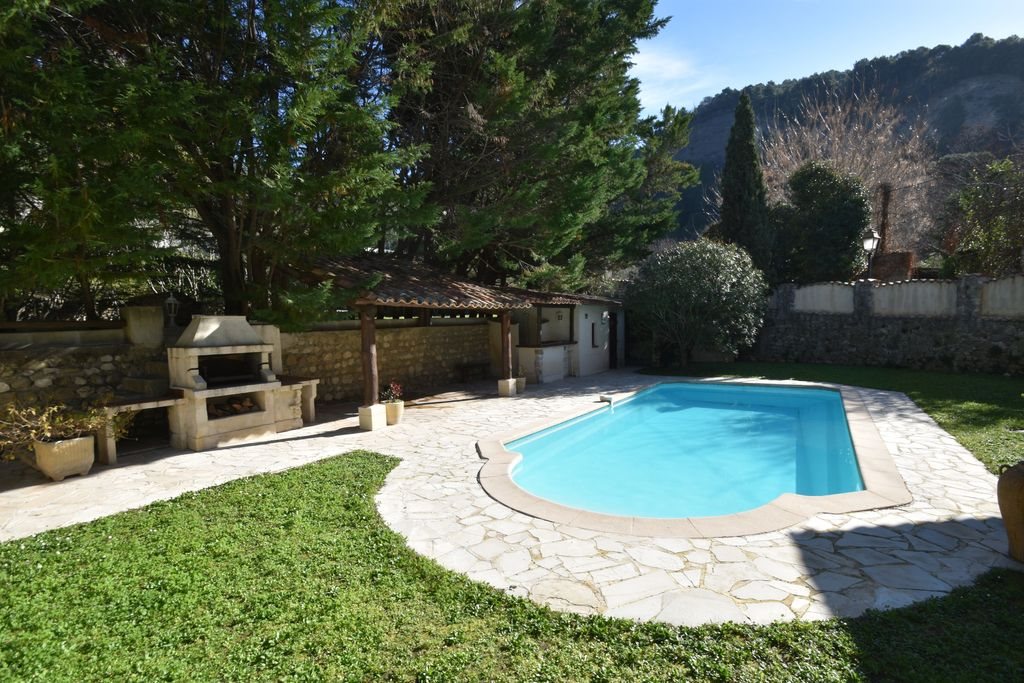 Maison à vendre, 185m², Saint-Martin-du-Var