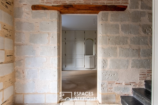 Casa de pueblo en el corazón de un pueblo pintoresco.