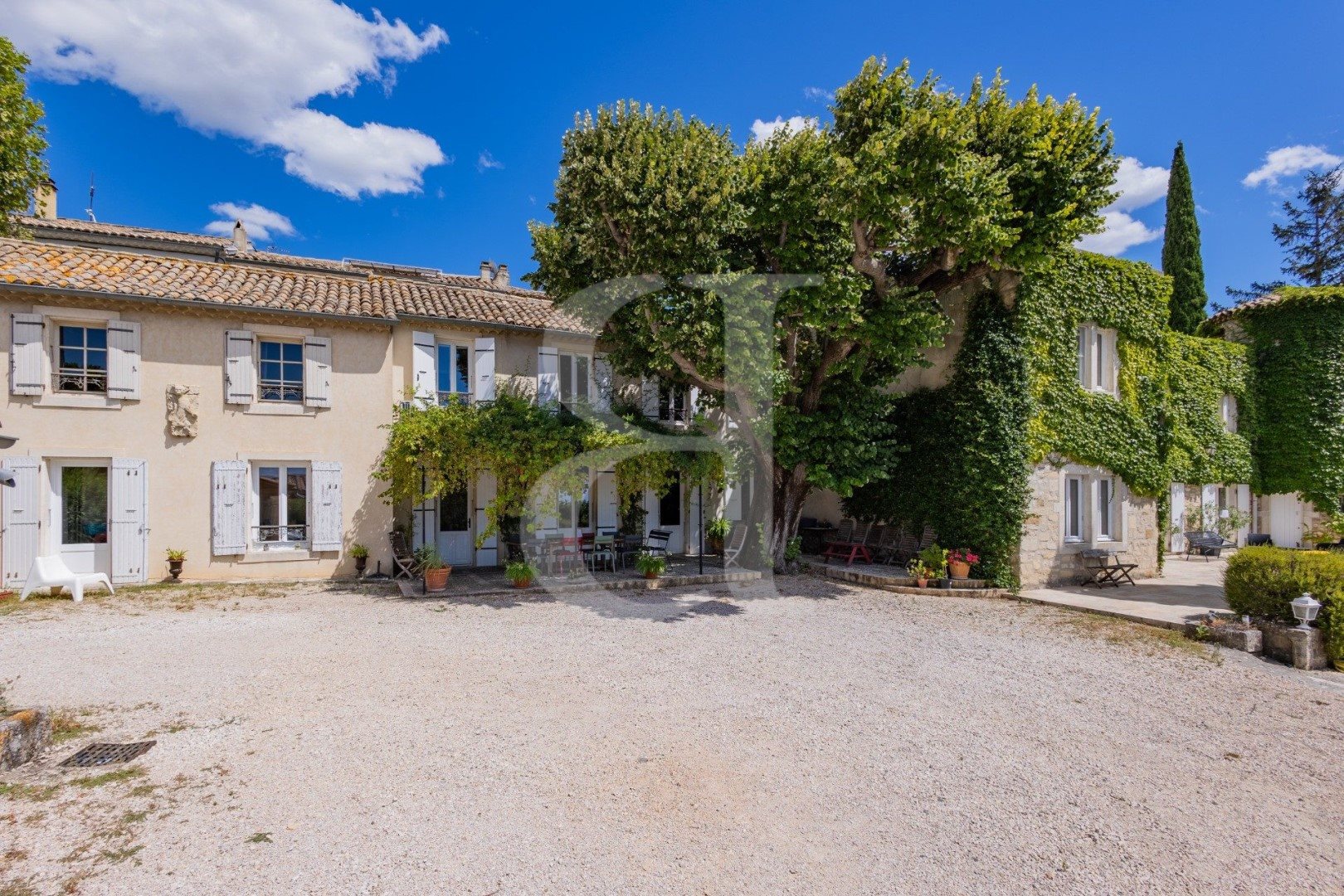 Maison à vendre, 415m², Vaison-la-Romaine