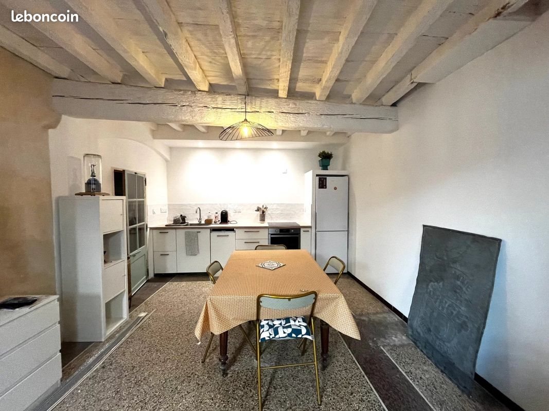 Maison à louer, 70m², Arles