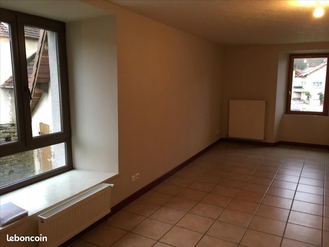Appartement à louer, 121m², Echenoz-la-Méline