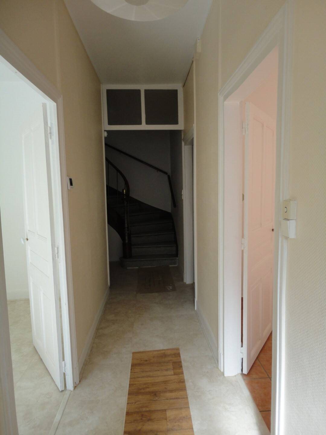 Maison à louer, 109m², Aurillac