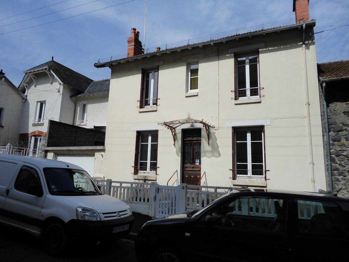 Maison à louer, 109m², Aurillac