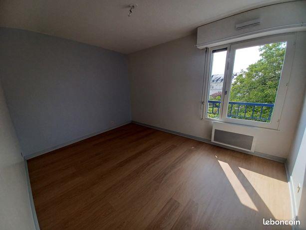 Appartement à louer, 80m², Mauriac