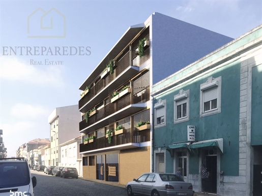 Apartamentos T2 para comprar no Centro de Leça da Palmeira -Último andar com terraço