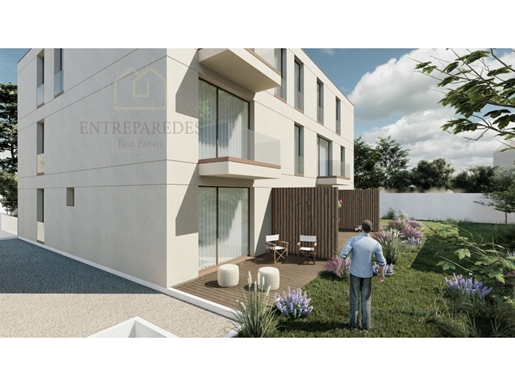 Para comprar apartamento T1 em Matosinhos com garagem e terraço - menos de 1,5Km da praia