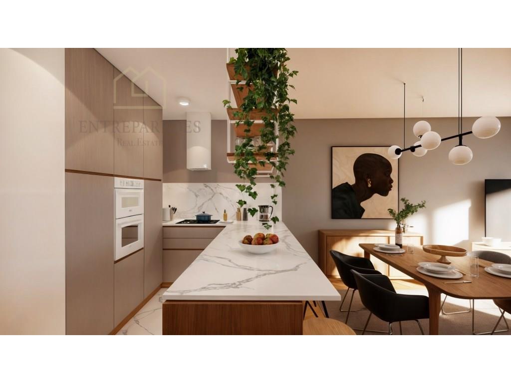 2 bedroom flat in Leça da Palmeira to buy in central area - Matosinhos - Porto