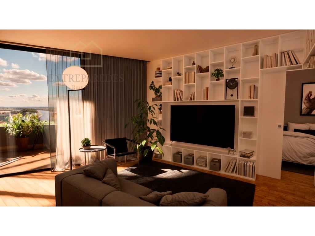 2 bedroom flat in Leça da Palmeira to buy in central area - Matosinhos - Porto