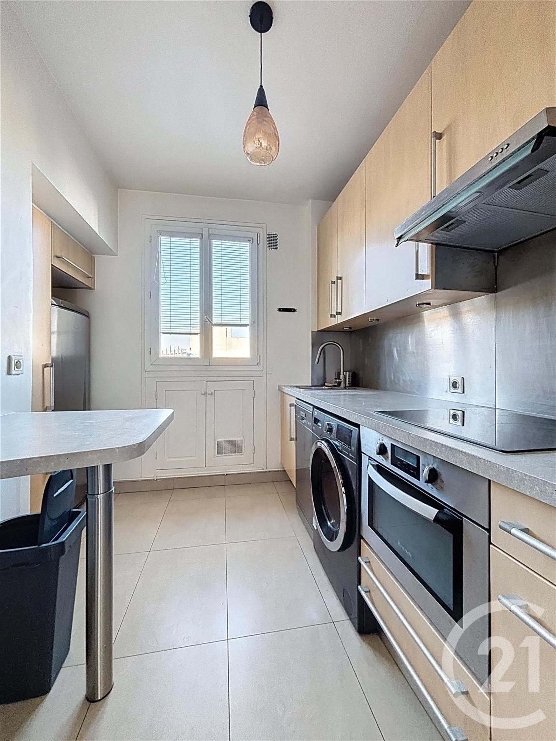 Appartement à louer, 61m², Paris 20ème