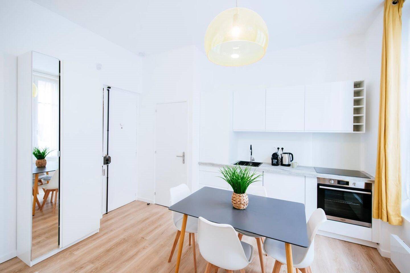Appartement à louer, 25m², Paris 18ème