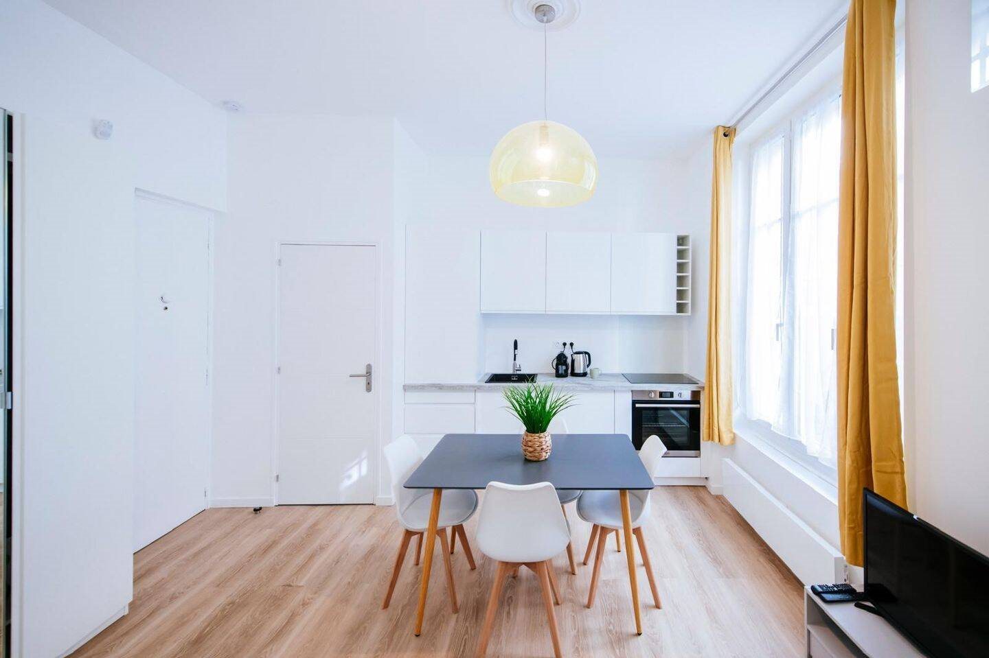 Appartement à louer, 25m², Paris 18ème