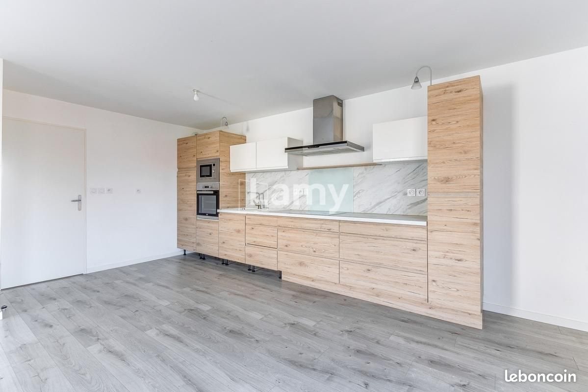 Appartement à vendre, 67m², Comines