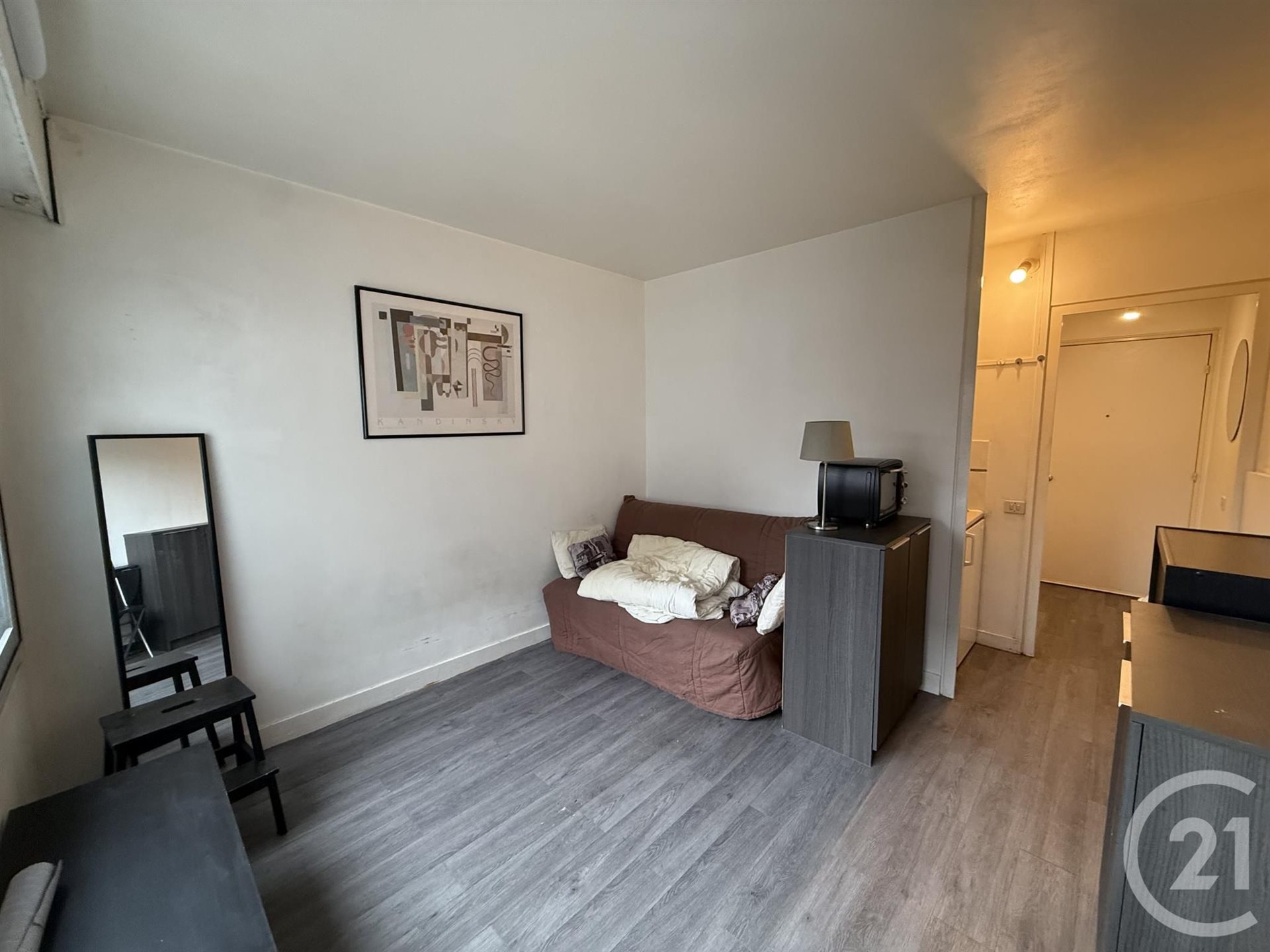 Appartement à louer, 18m², Paris 20ème