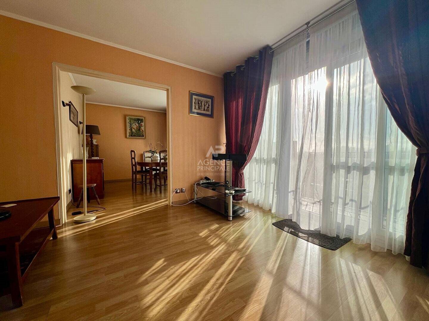 Appartement à vendre, 74m², Houilles