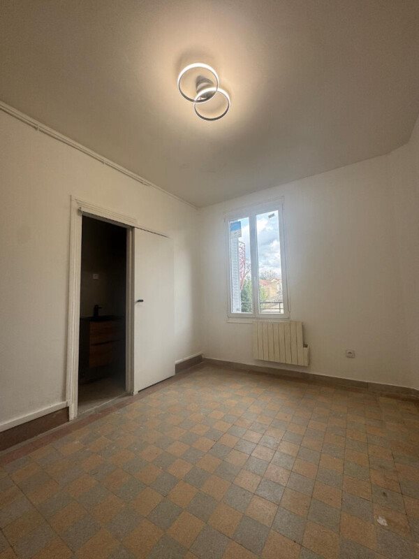 Appartement à louer, 31m², Stains