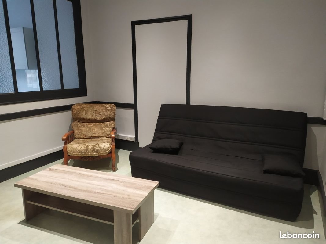 Appartement à louer, 27m², Feurs