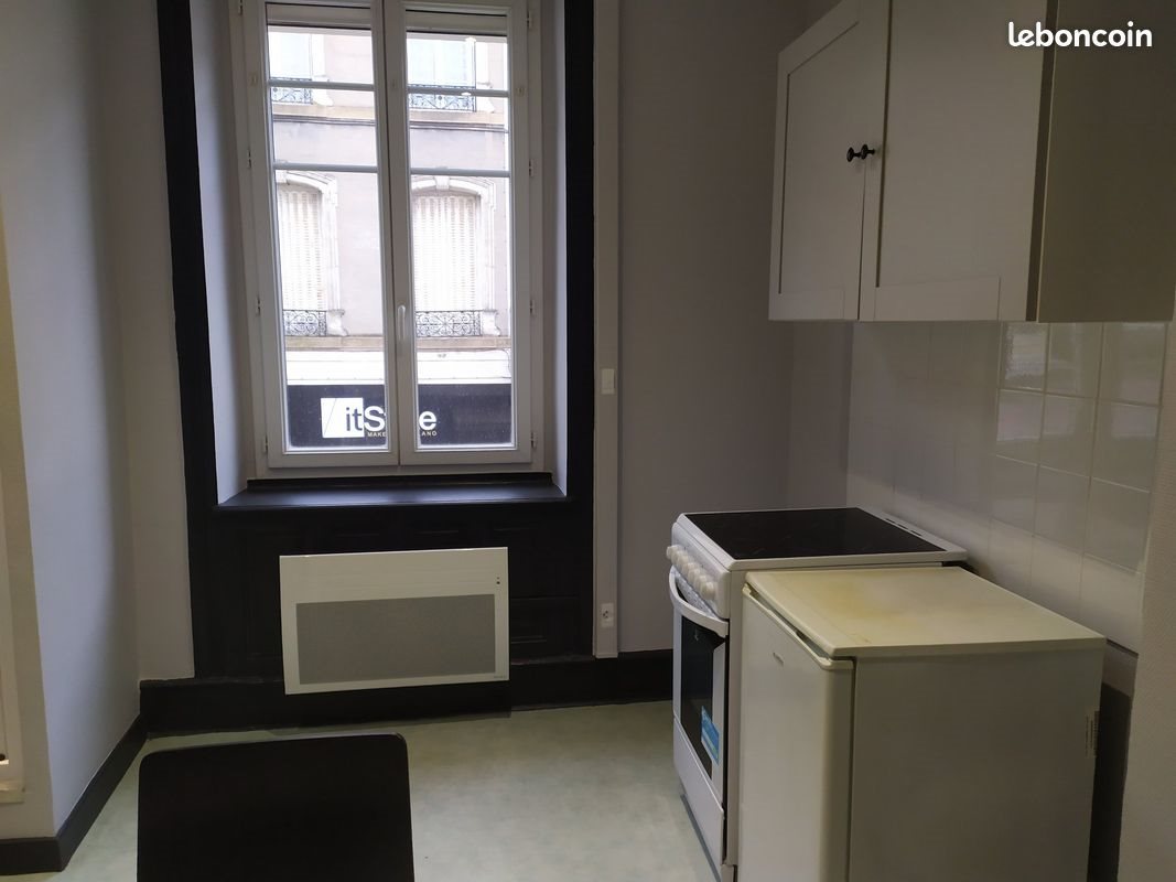 Appartement à louer, 27m², Feurs