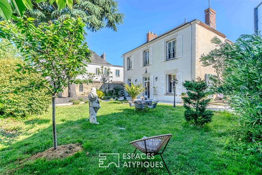 19Th century bourgeois house in the heart of Clisson